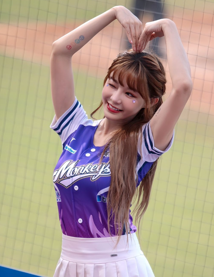 Yuri陳怡叡(IG:xx15995)