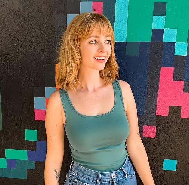 克里斯滕分享遇上機場跟蹤狂的經歷。(互聯網)