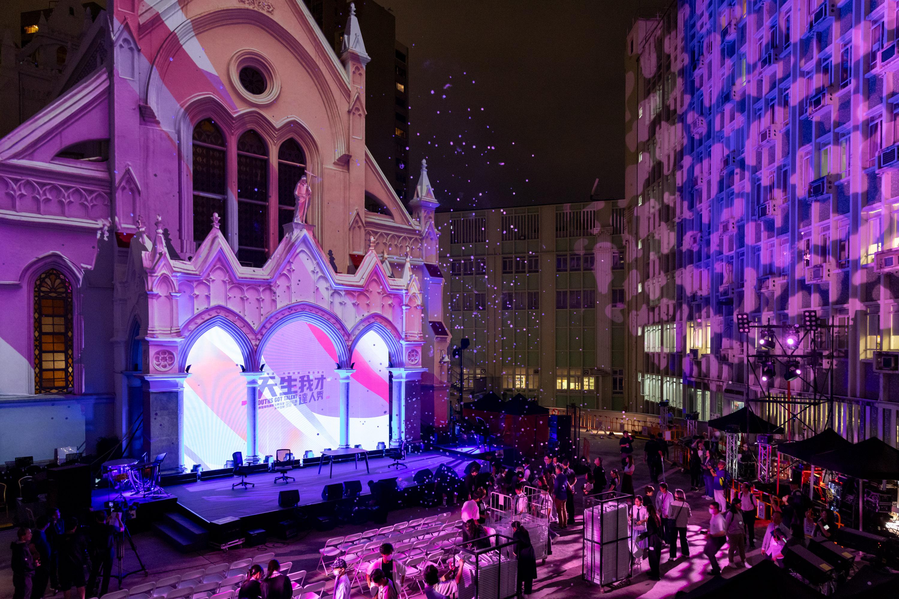 一級歷史建築香港天主教聖母無原罪主教座堂成就美不勝收夢幻場景。