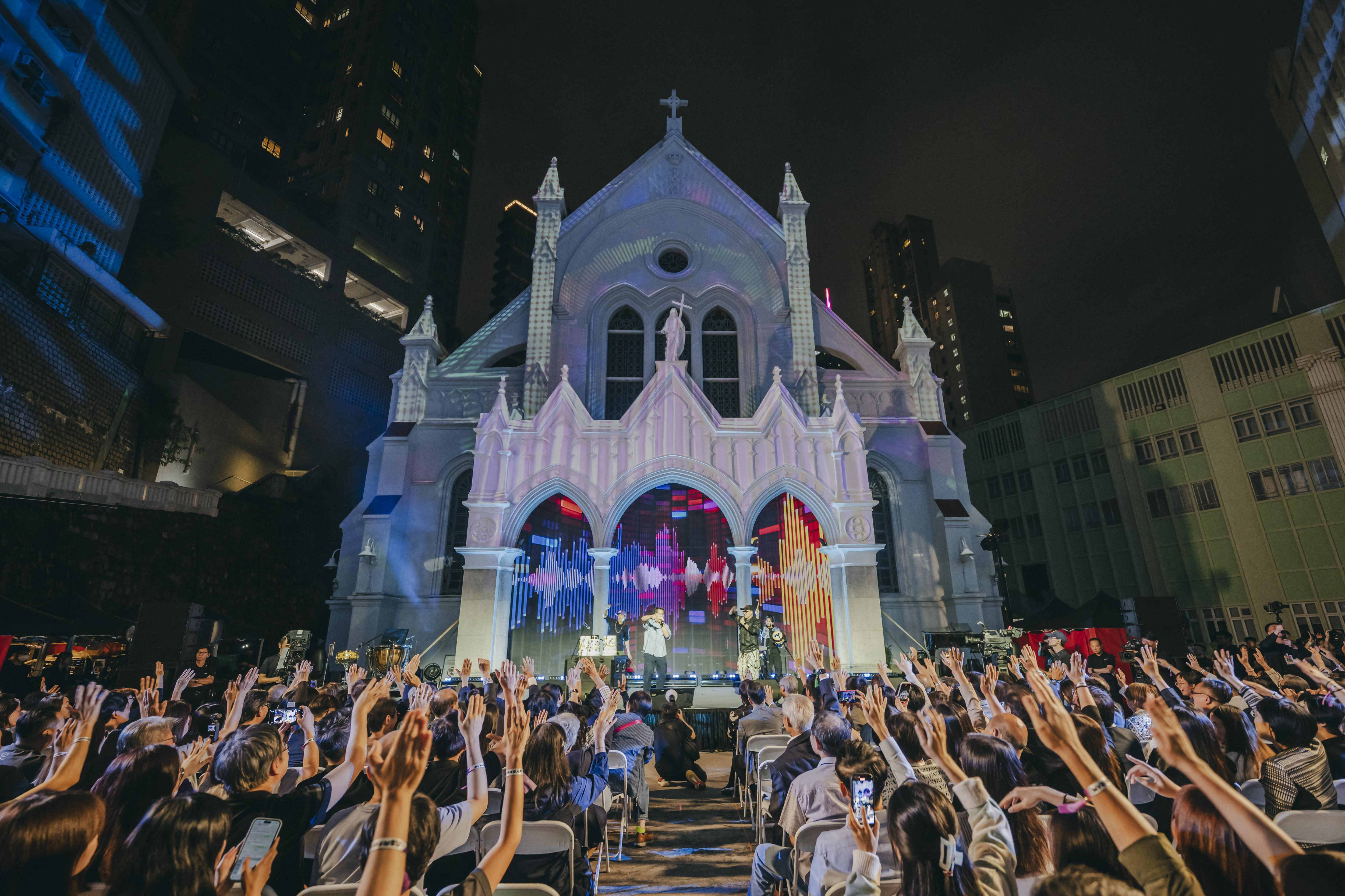 一級歷史建築香港天主教聖母無原罪主教座堂成就美不勝收夢幻場景。