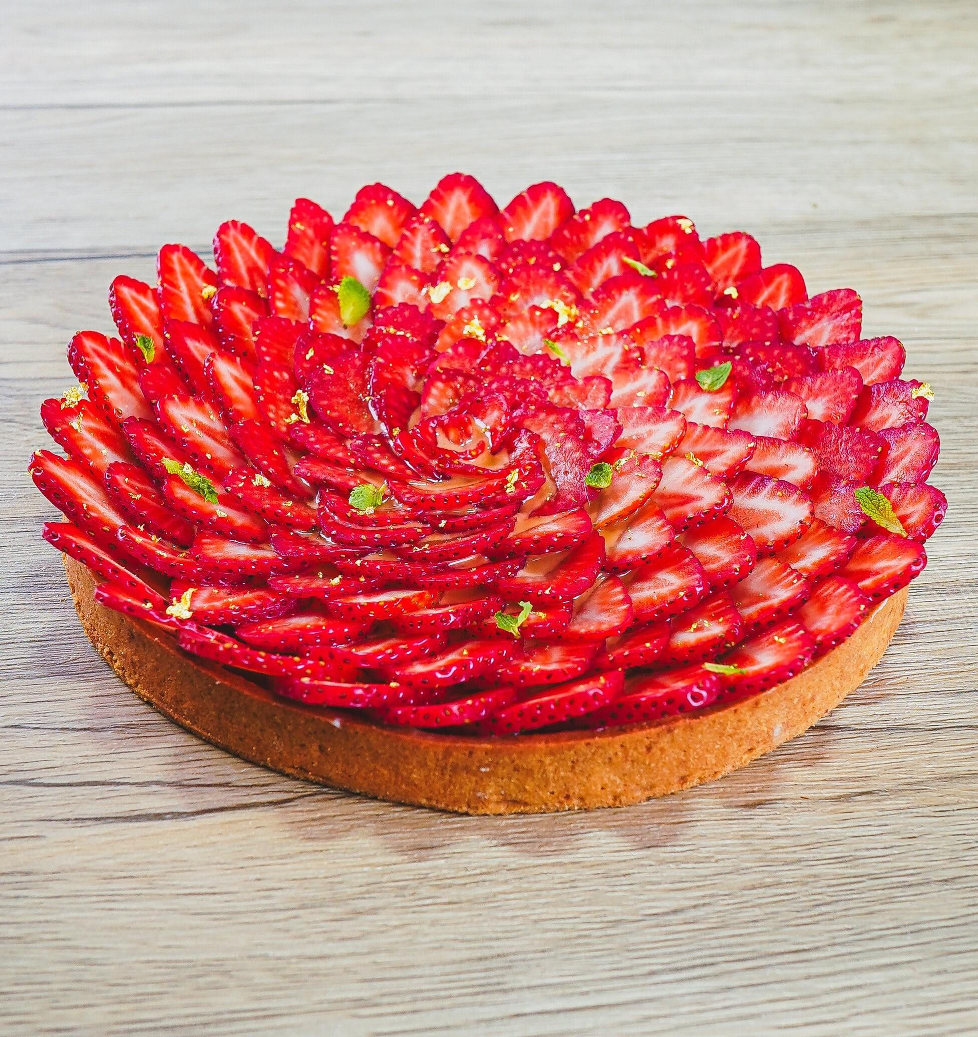 草莓撻$388/5吋,$688/8吋