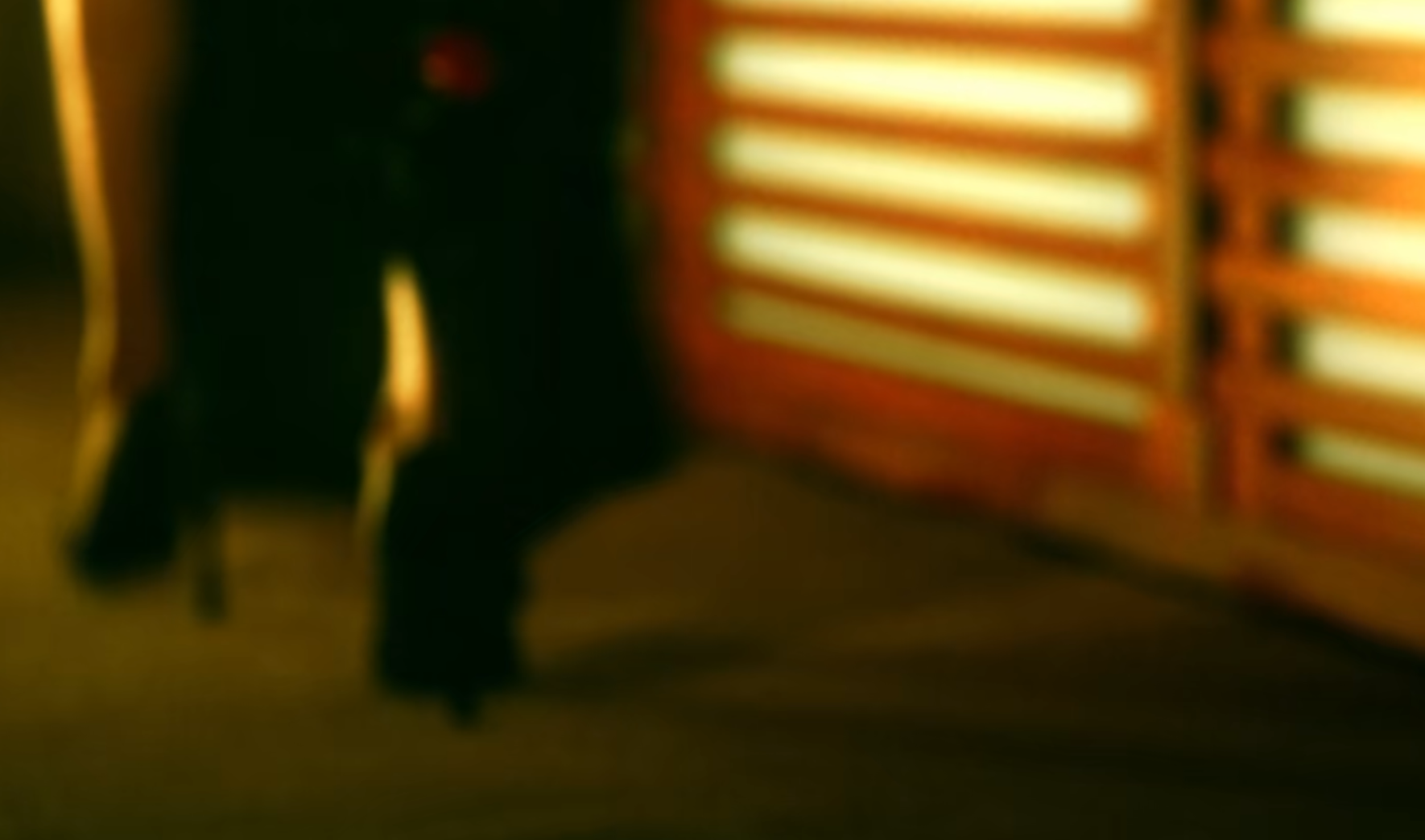 廉政公署將於11月15日在北角渣華道303號總部地下開設咖啡廳,並以廉署成立年份「一九七四」命名。宣傳片邀請藝人鄺美雲擔任女主角,參考電影《花樣年華》的拍攝風格。