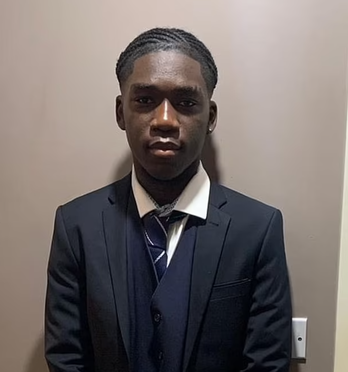 18歲青年Marcus Fakana面臨20年監禁。(互聯網)