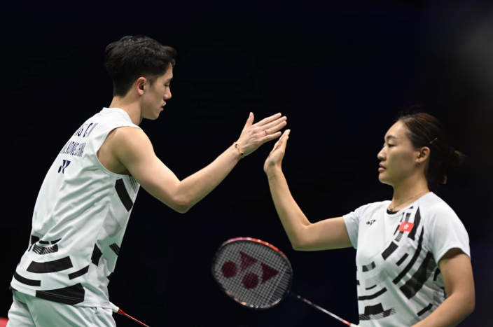 鄧俊文與謝影雪在中國大師賽取得季軍。(中國香港羽毛球總會提供)