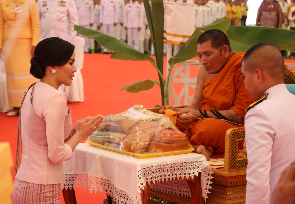 34歲歐拉弄頻頻曝光。(互聯網)