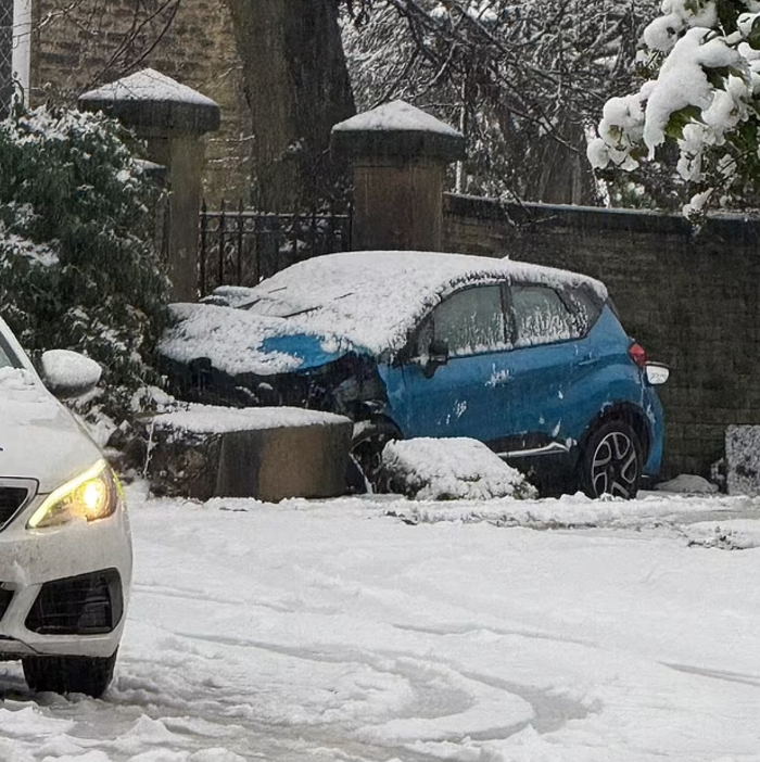 西約克郡Shipley一名34歲男子駕駛途中座駕撞牆死亡。(互聯網)