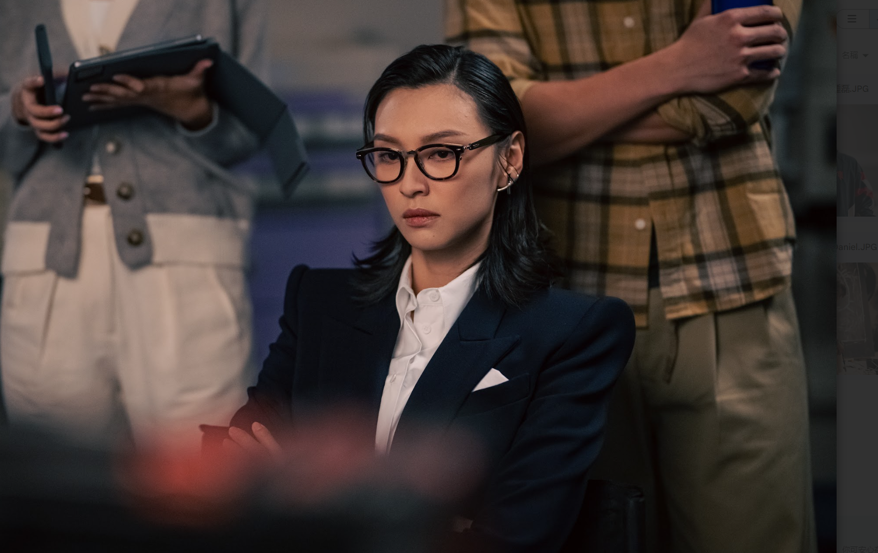 林雪(王丹妮 飾),廣告界女強人,是人生勝利組,卻意外發現男友有外遇,而對手竟是澳門女拳王孫雅雲。好勝心強的她狠下戰書,決心到「鍾磊舍」拜師學拳,誓要在擂台上決一勝負。