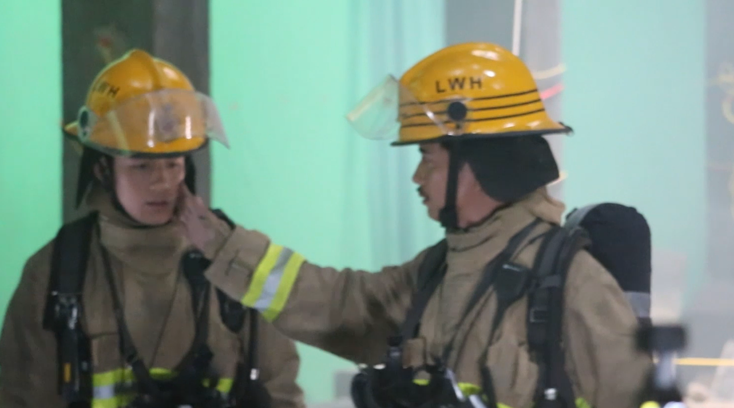 焚城|票房衝破3500萬 魏浚笙結局儲水庫場面被豪哥連摑四次