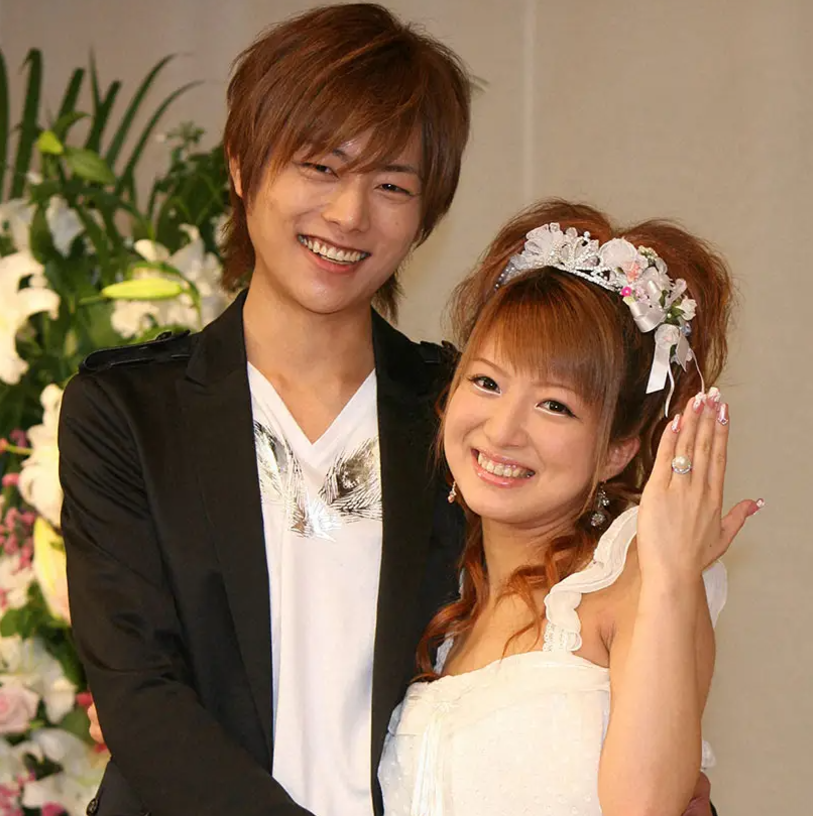 辻希美與杉浦太陽2007年6月奉子成婚。