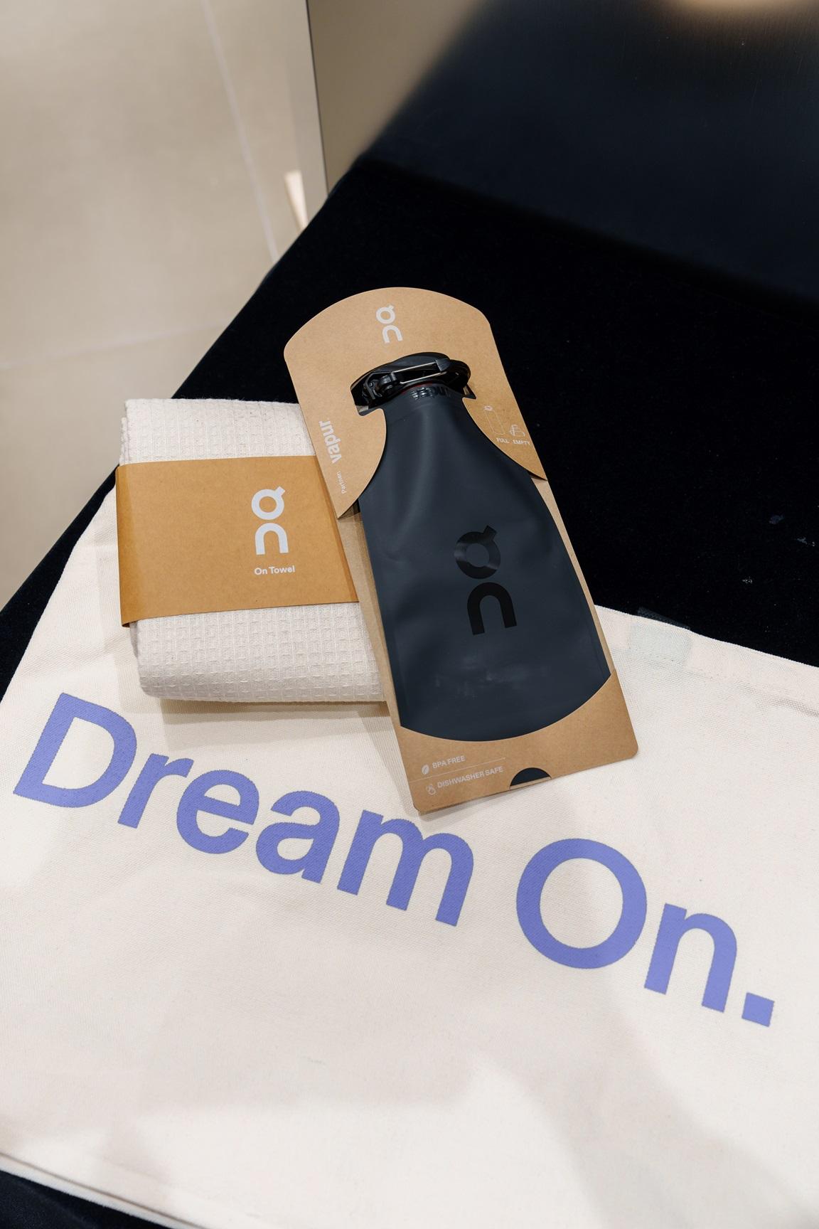 開幕優惠送限定「都市跑手包」