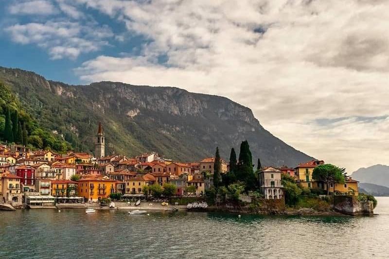 科莫湖(Lake Como)一向是意大利的旅遊勝地,2023年就有超過560萬名遊客來到科莫湖旅遊。(網上圖片)