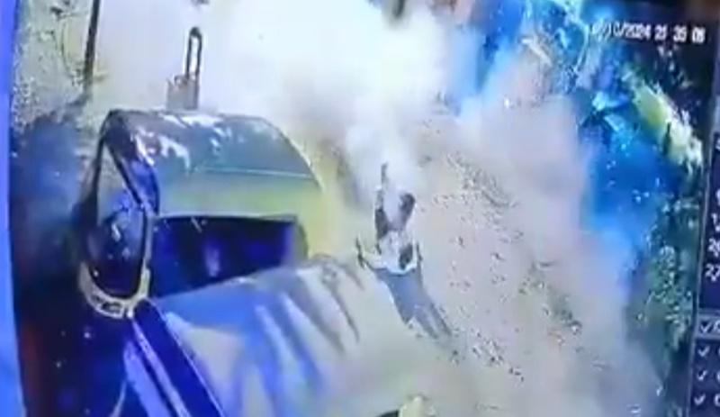 炮仗盒瞬間爆炸,威力驚人得將Sabarish炸飛。(X)