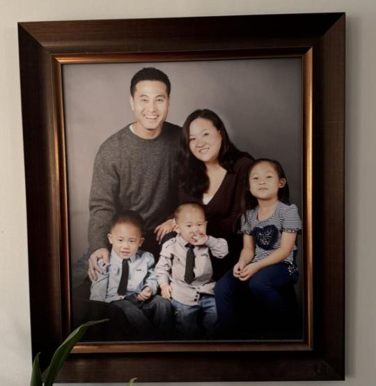 Seuk Kim由南韓移居當地,與妻子和3名孩子居於弗吉尼亞州。(X)