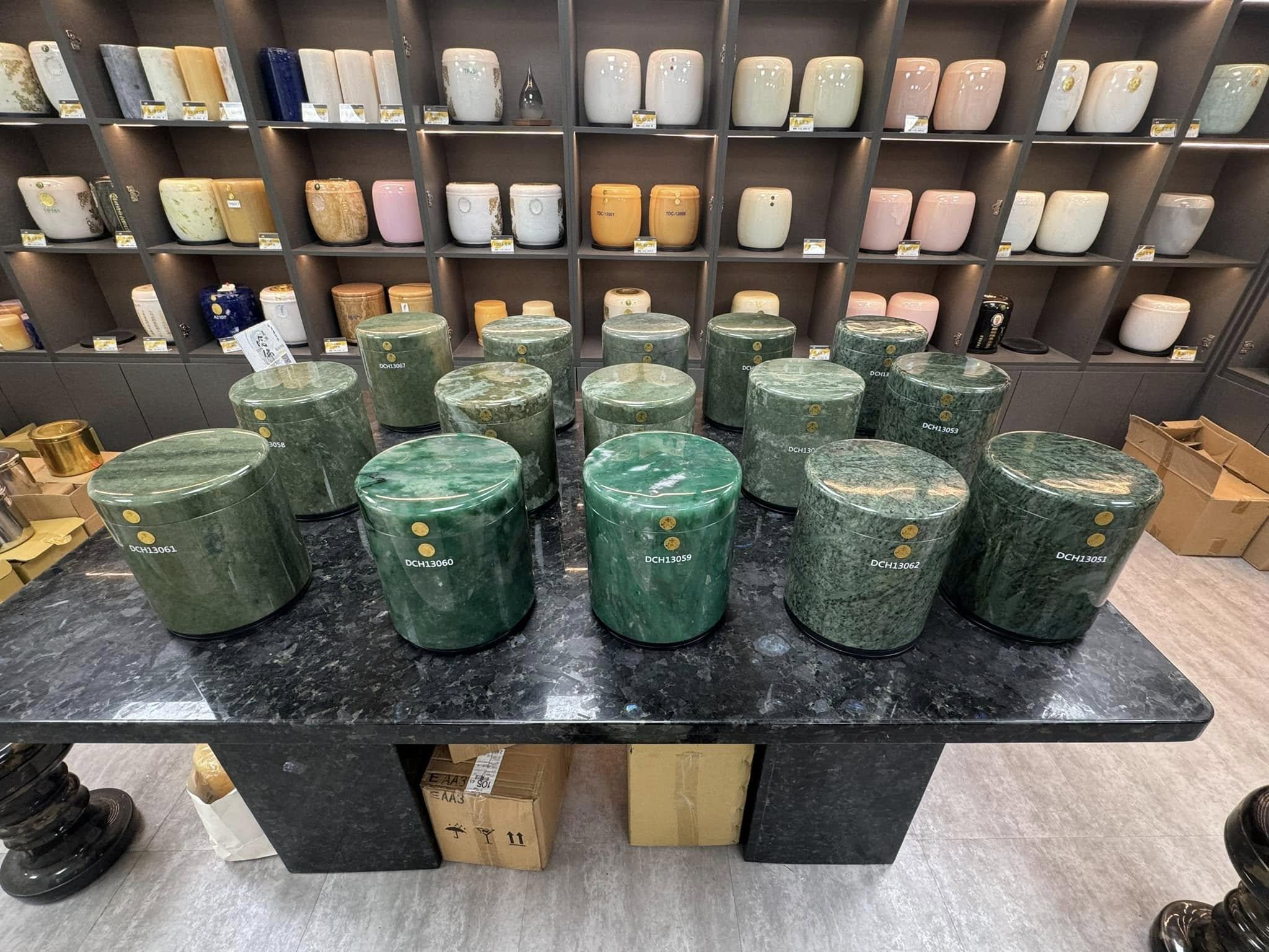 至於會特價到何時,有報道指,李濂淞沒有定期限,打算賣到設在台東的倉庫無貨。(FB)