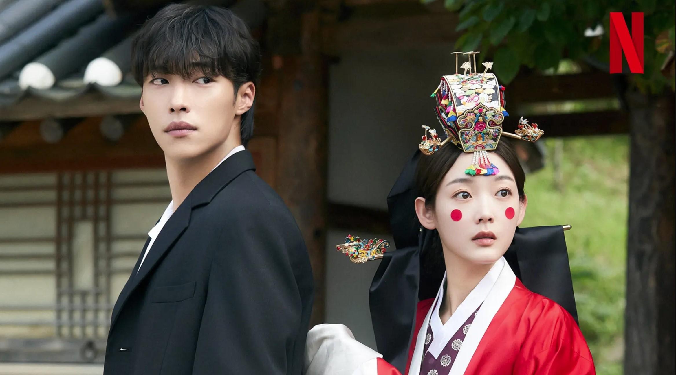 《浮游先生》(Mr. Plankton)由禹棹煥、李瑜美和吳正世主演,看似一部愛情喜劇,實質是一部黑色喜劇。