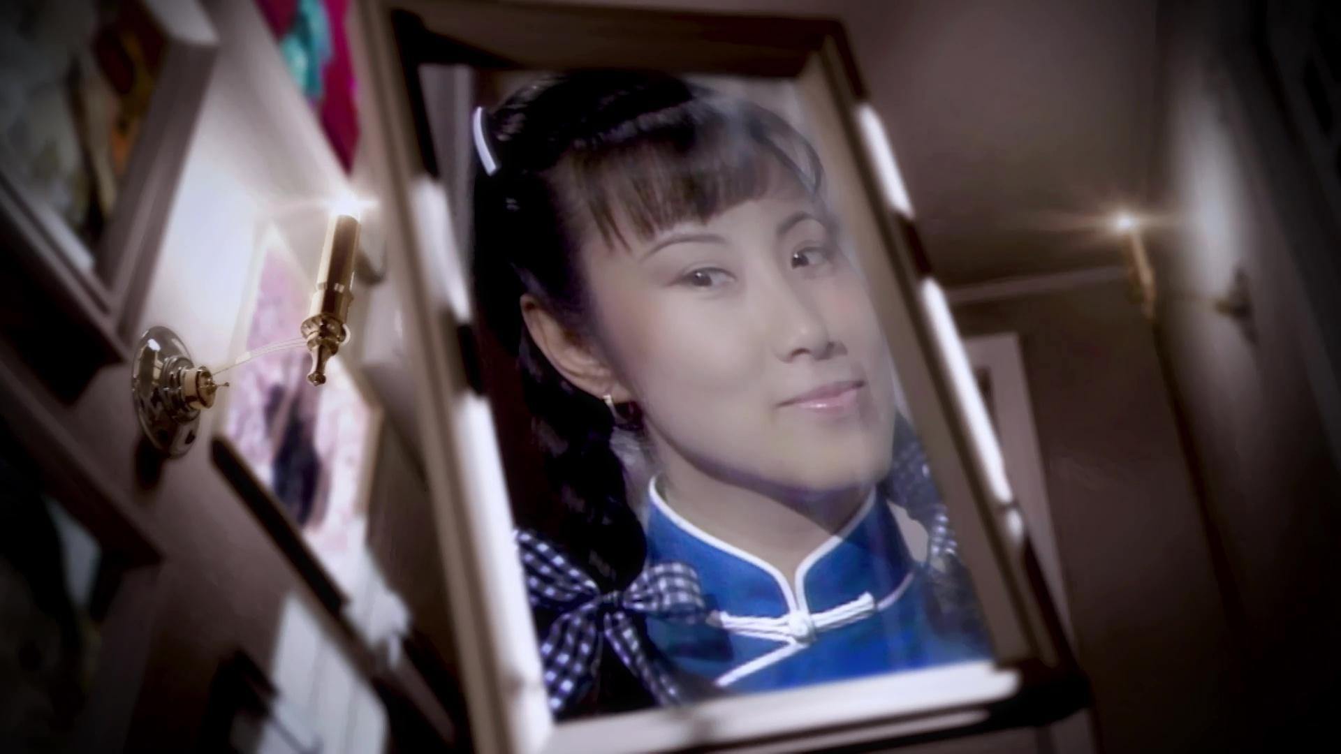 汪明荃揚言要帶大家去她的少女時代。