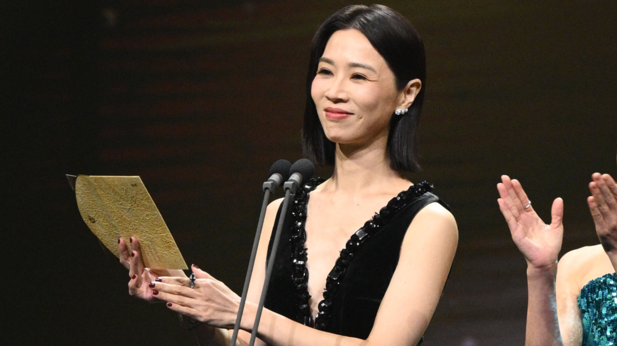 謝盈萱稍早擔任頒獎人。(圖/金馬執委會提供)