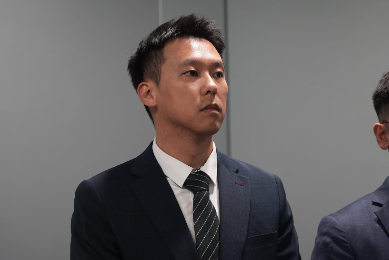 警方表示,有被捕人肆無忌憚地在家中將「依托咪酯」以土炮形式加工,製成煙彈出售,實際上與製毒沒有分別,過程更是粗製濫造,服用的人士隨時可能有生命危險。