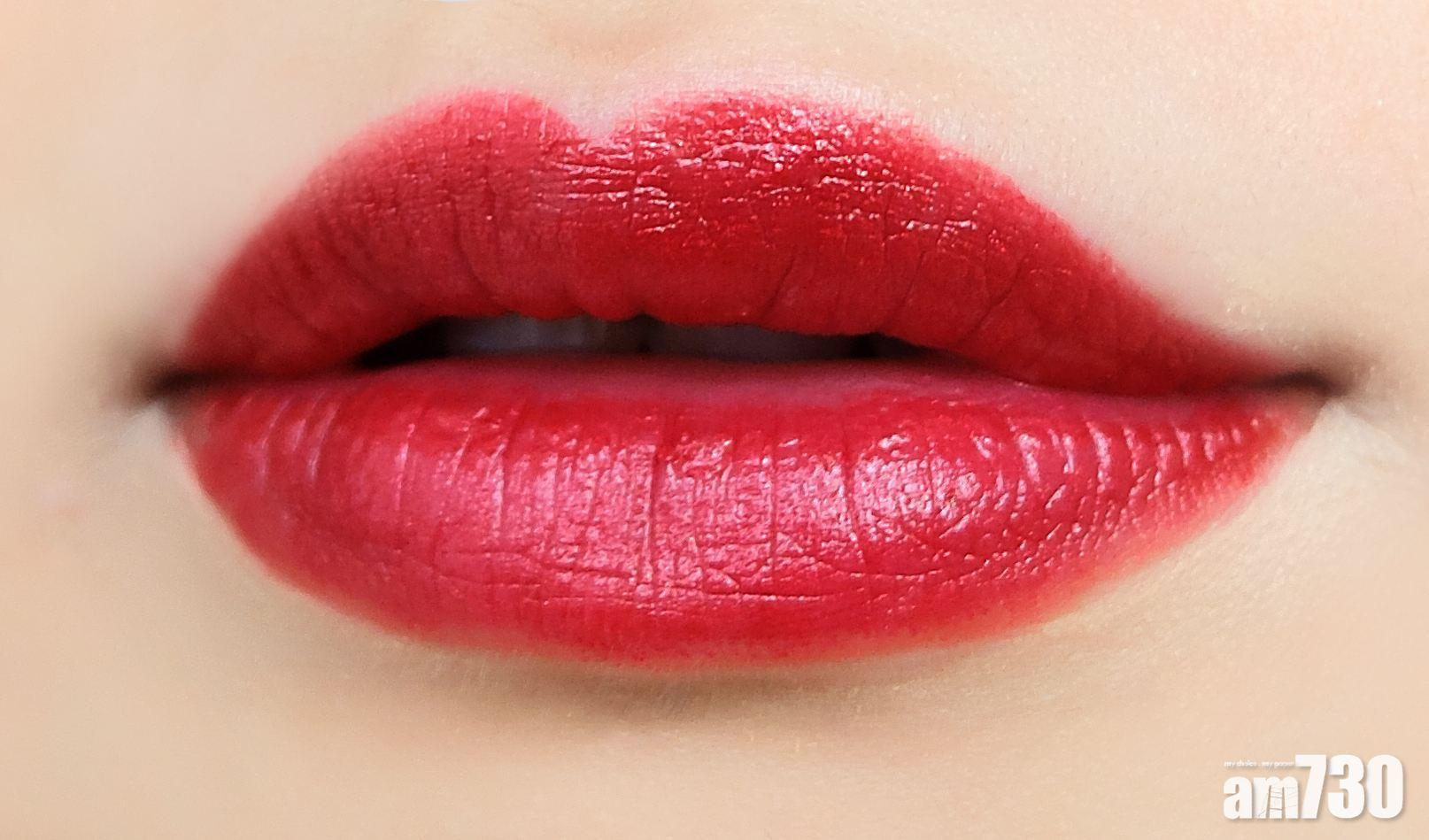 唇紋明顯看起來亦較顯老。