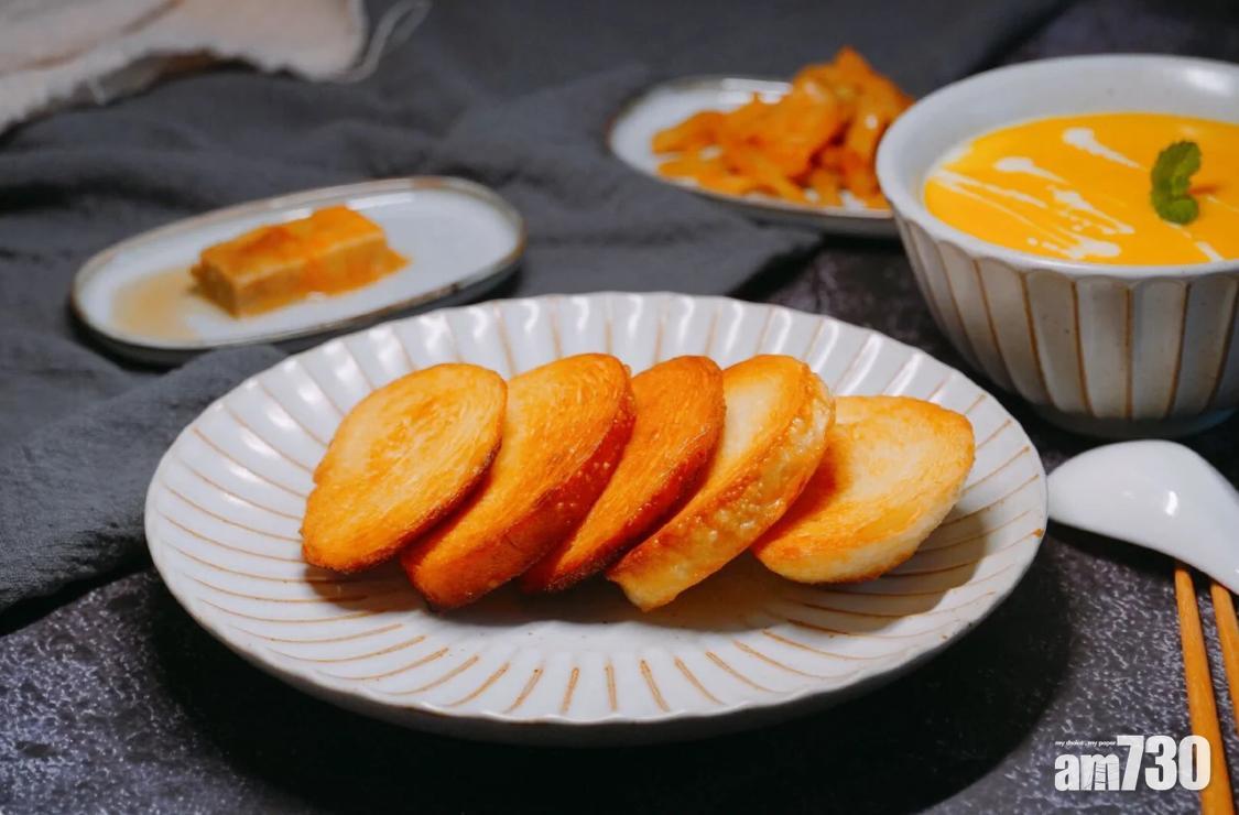 氣炸鍋食譜|炸饅頭片不加入芝麻亦可。