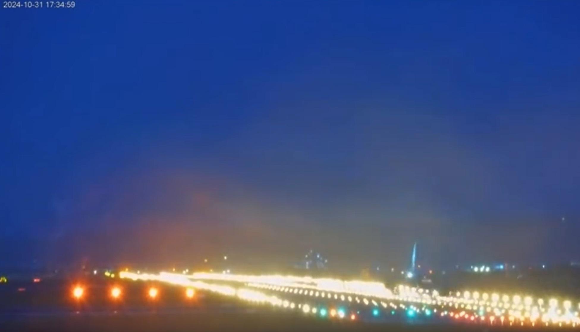 颱風康妮|星宇客機降落桃園機翼險觸地超驚險 機師停飛受查(有片)