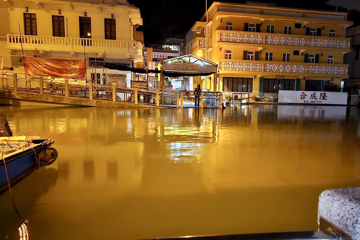 大澳晚上的水位料上漲至海圖基準面以上約3.3米。(網民Man Fai@FB群組「生於大澳 長於大澳」)