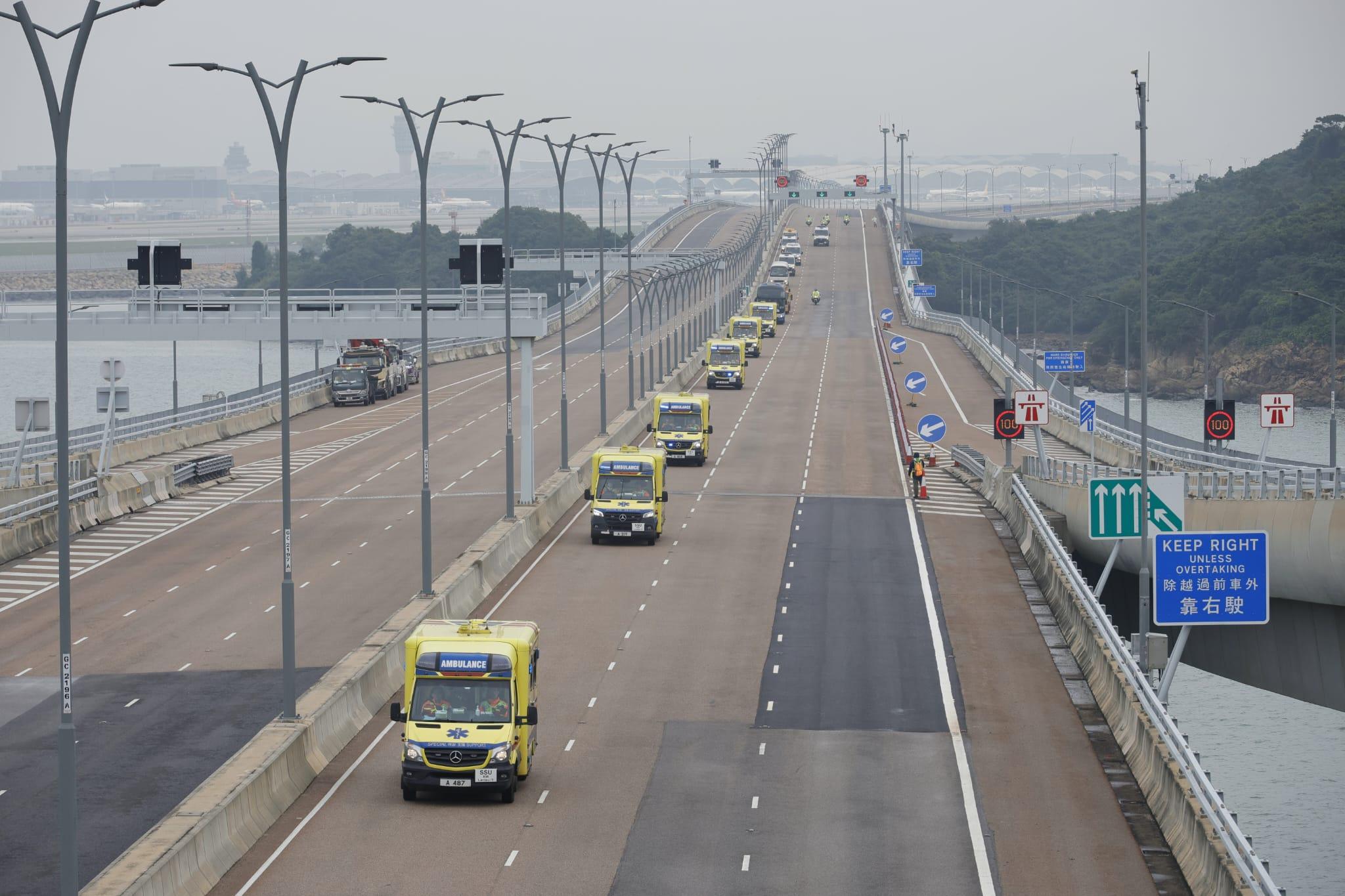 全運會公路單車測試賽今晨起步。(林俊源攝)
