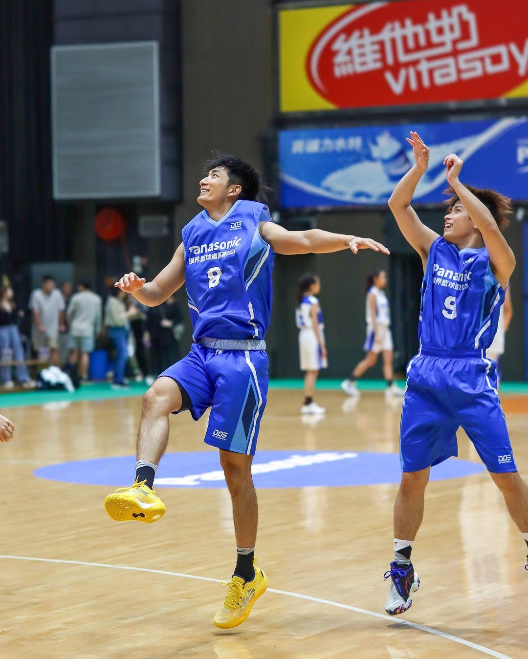 張馳豪也曾亮相過不同籃球比賽。