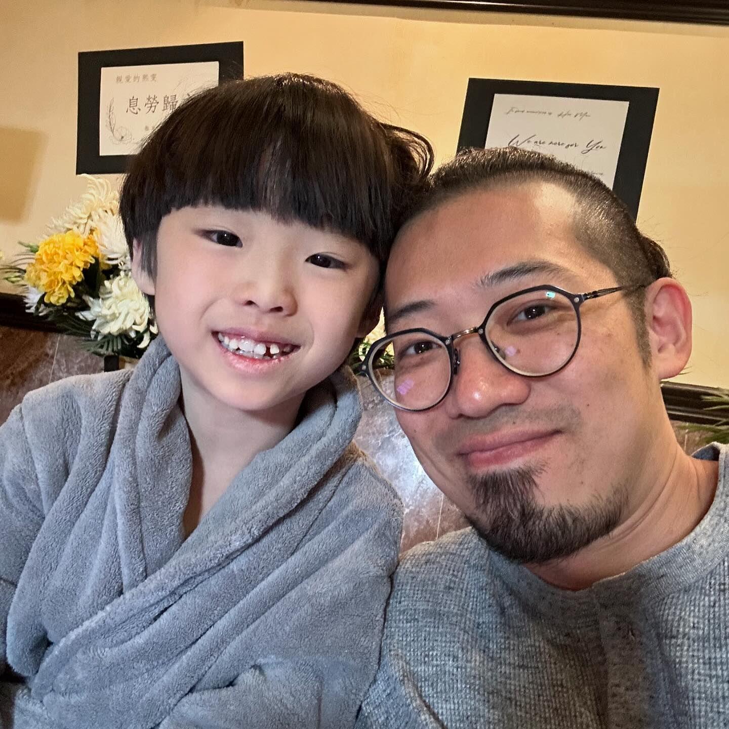 《破‧地獄》特技化妝師Wilfred Wan在社交平台公開多個製作過程。