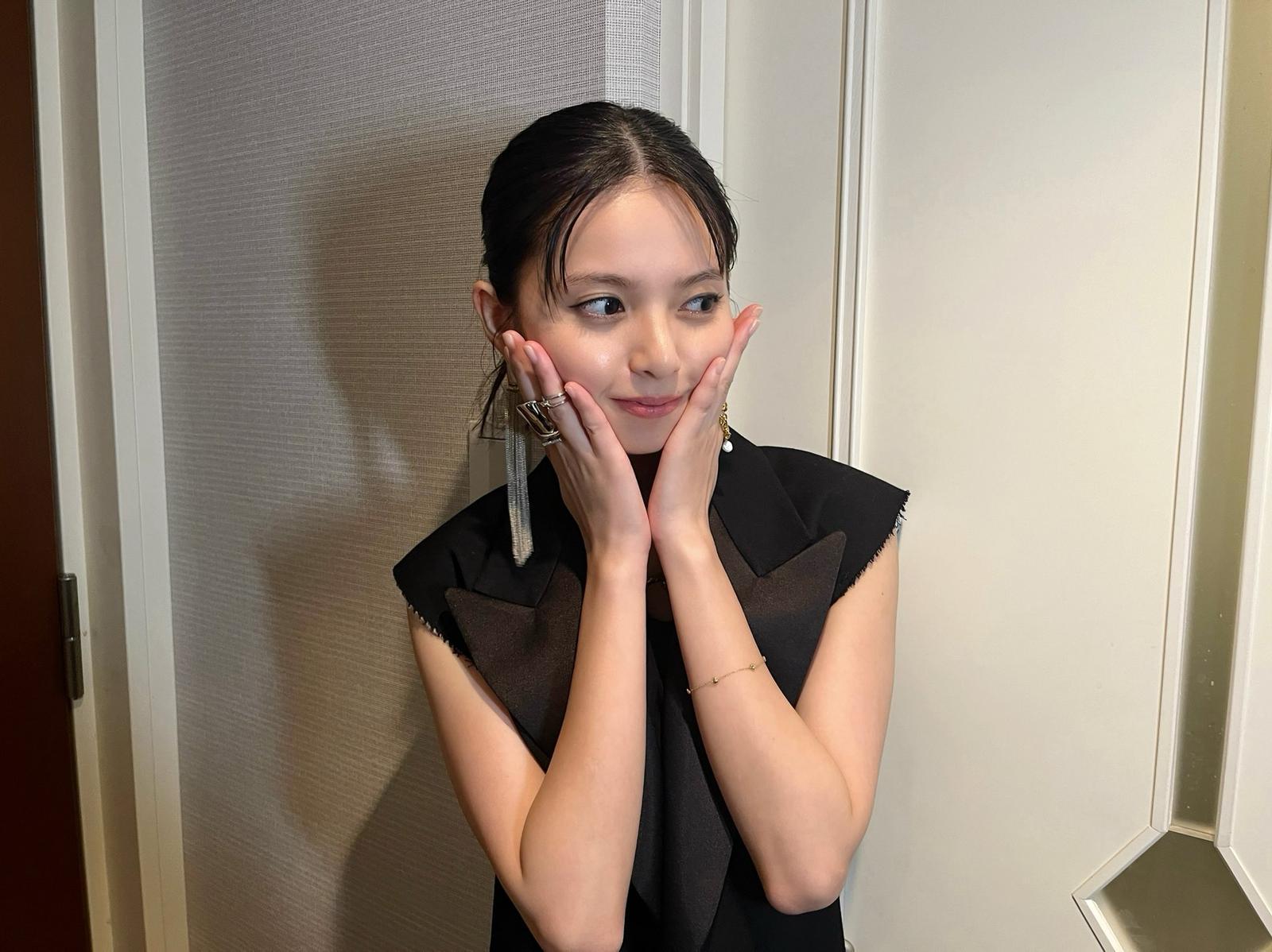 齋藤飛鳥獲製作方的工作人員誠意打動,才有信心可以演這個角色。