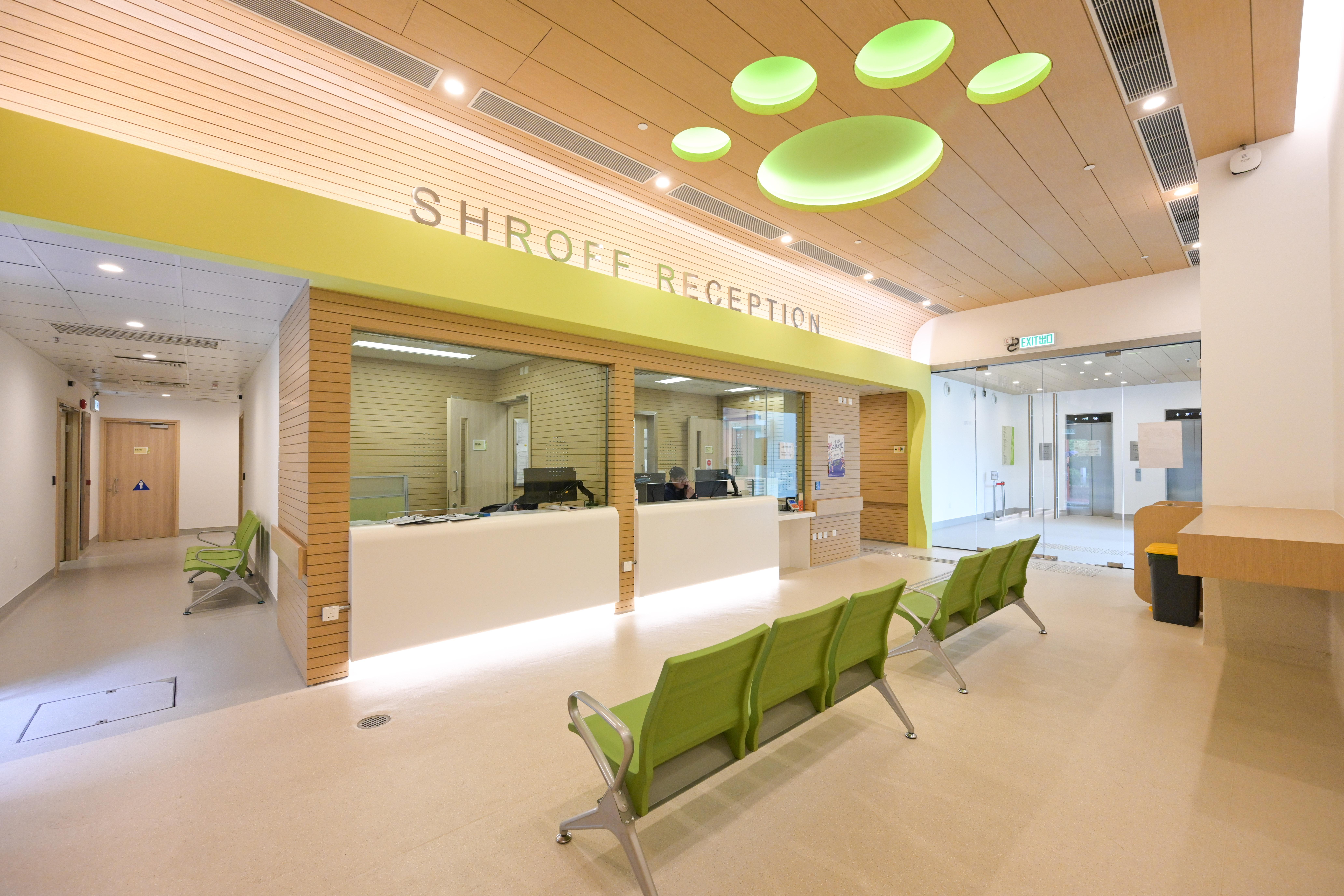 圖示九龍動物管理中心,為市民提供狗隻疫苗接種和發牌服務。(政府新聞處)