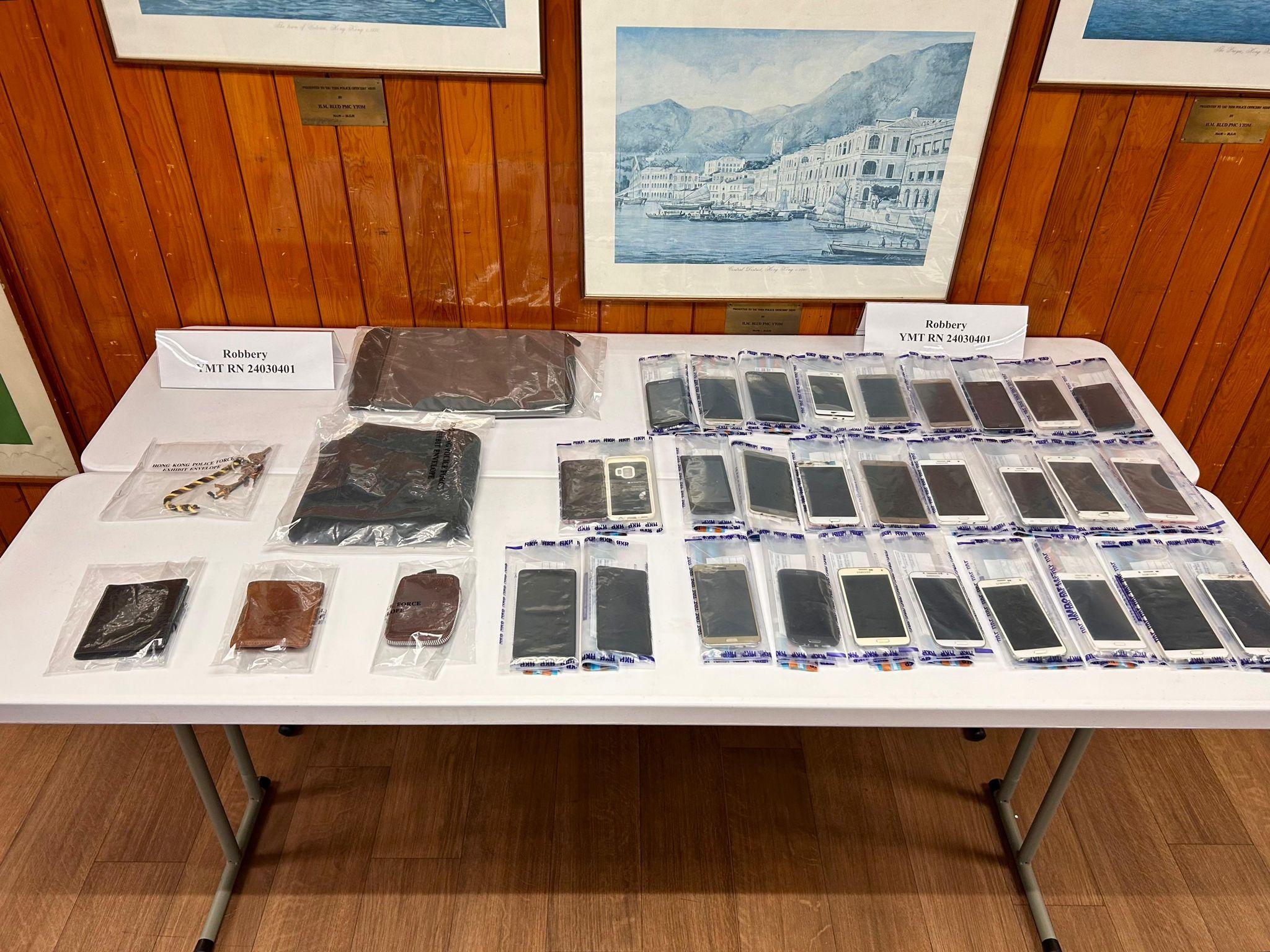 警方拘捕一名36歲非華裔男子。