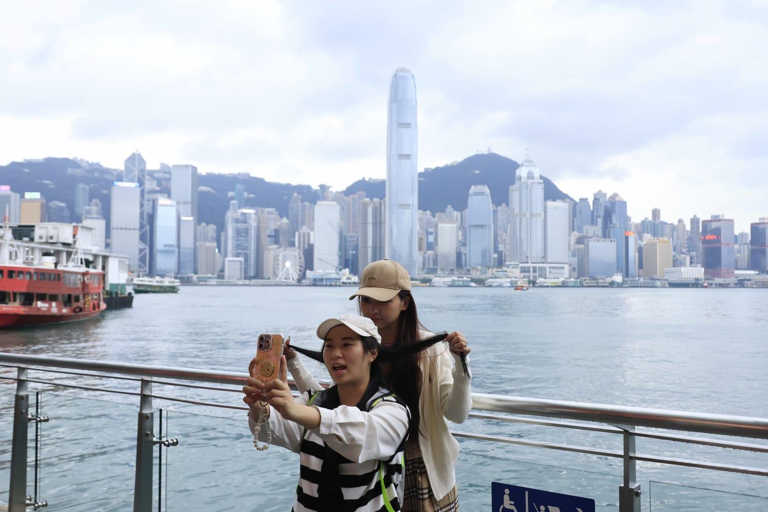 「萬宜」今晚至明日進入本港800公里範圍。(資料圖片)