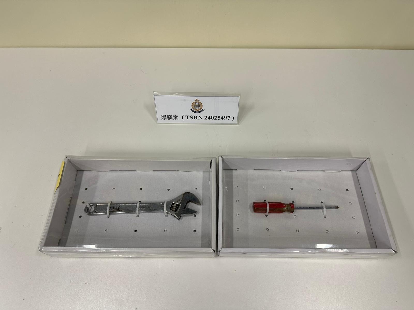 大圍凍肉舖遭撬電閘爆竊 2名賊人擸走收銀機6500蚊被捕