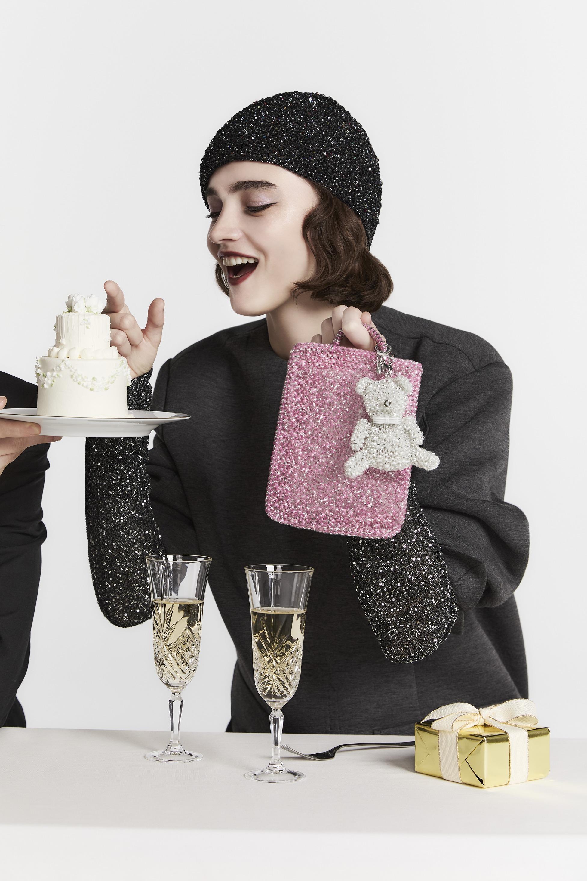 女朋友聖誕禮物2024|ANTEPRIMA STANDARD II WIREBAG節日限定誕生石色彩系列 $1,995