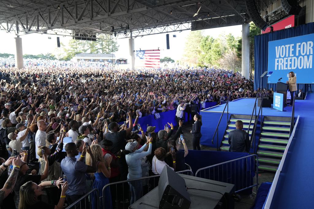 賀錦麗2日在北卡羅來納州造勢。(美聯社)