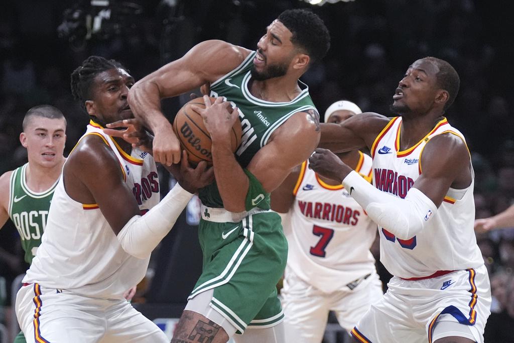 勇士作客118:112擊敗塞爾特人。(美聯社)