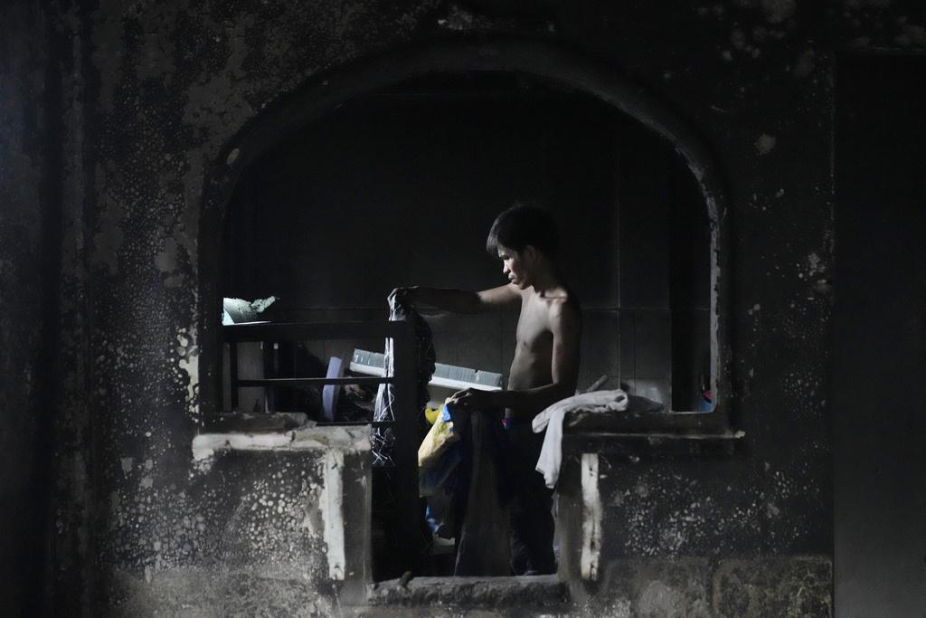 菲律賓首都馬尼拉貧民窟大火。(美聯社)