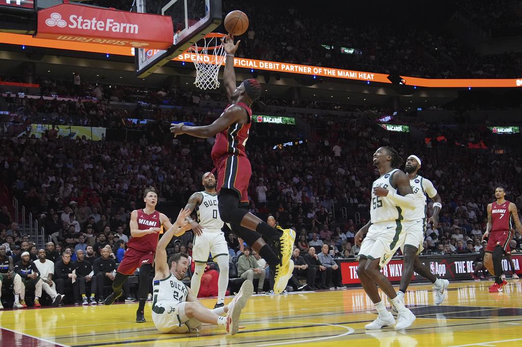 公鹿106:103擊敗熱火。(美聯社)