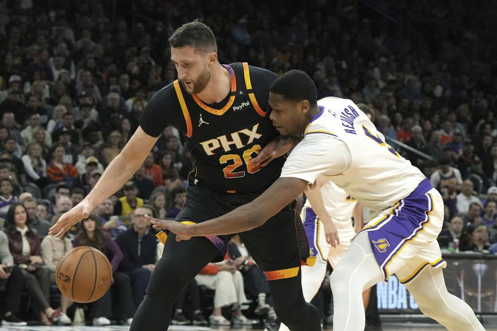 太陽127:100大勝湖人。(美聯社)