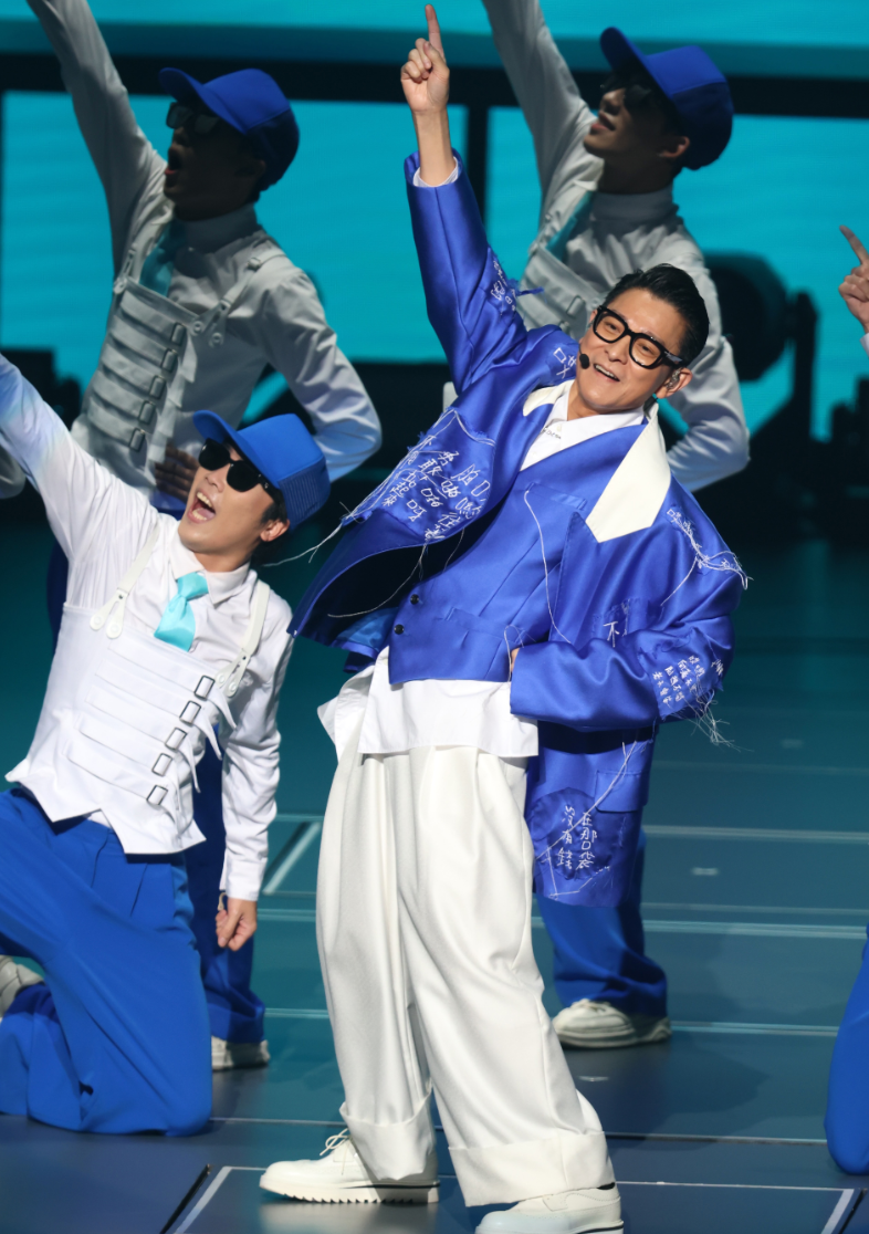 劉德華闊別11年後再度在台灣開演唱會。(中通社)