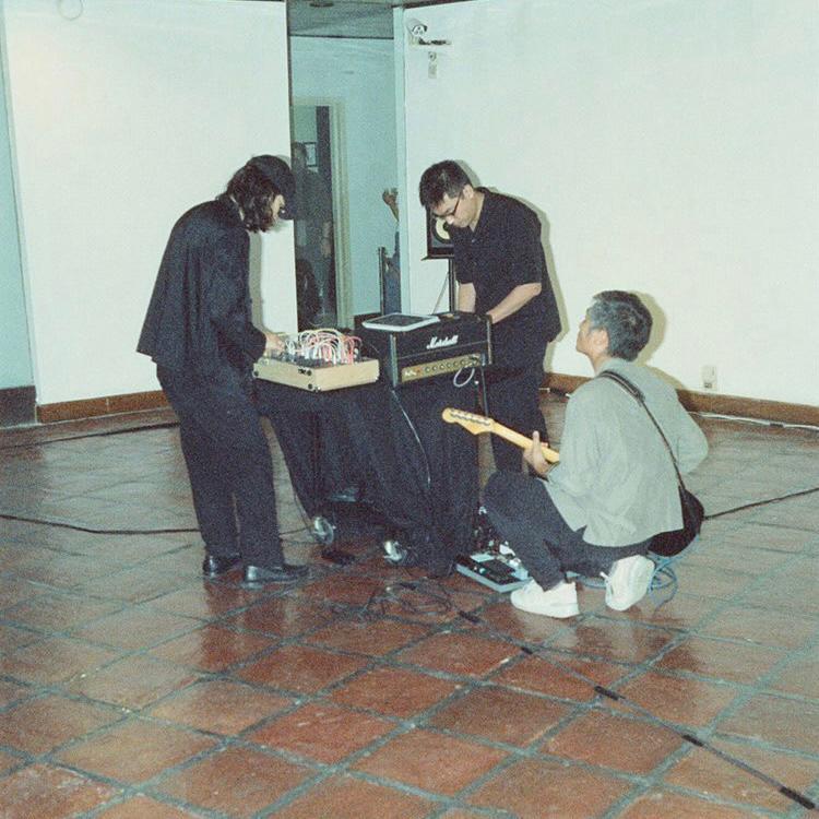 澳洲實驗樂隊Guia Experimental,會在現場放送最極端的音樂。