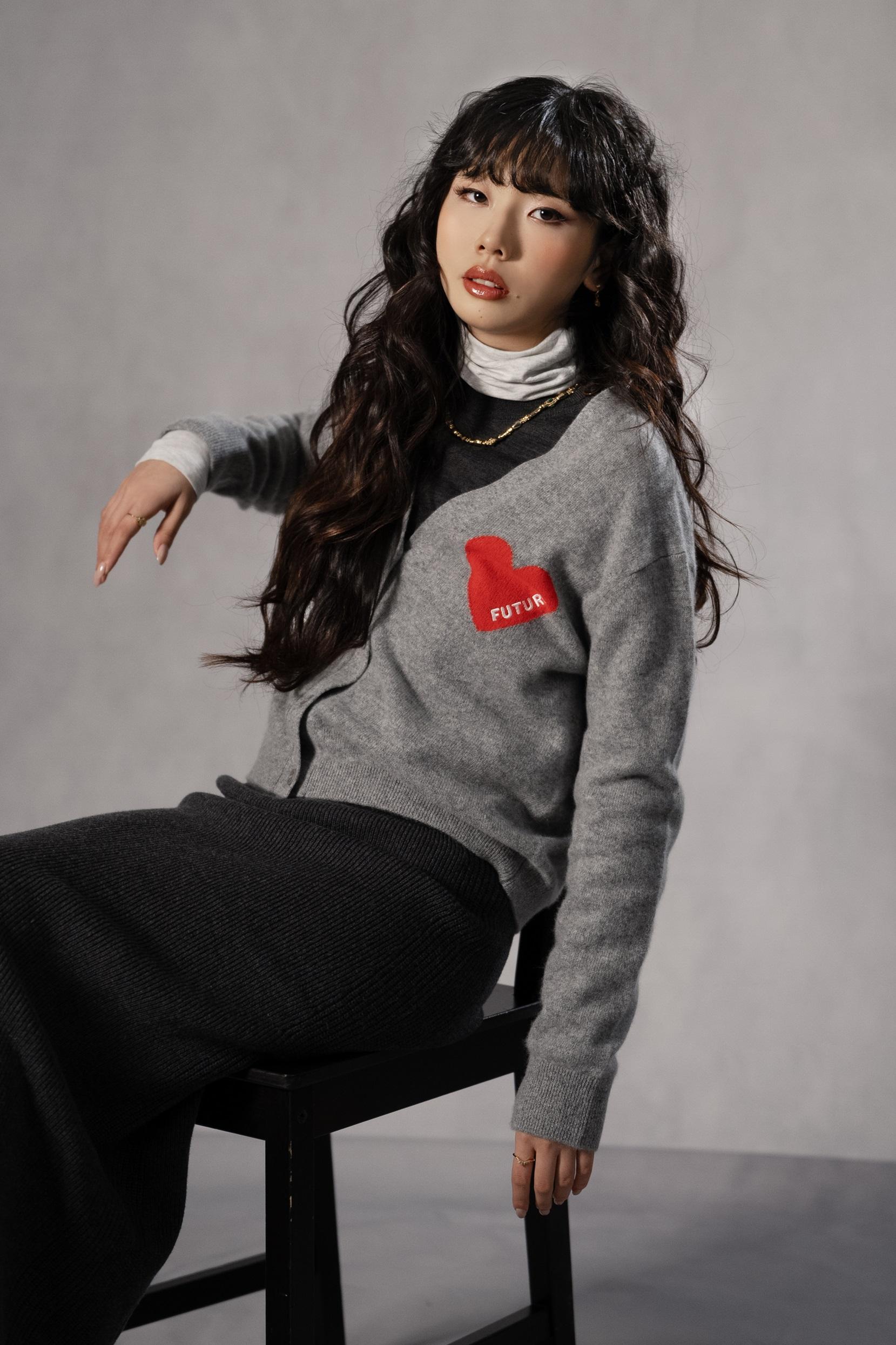 女朋友聖誕禮物2024|FROM FUTURE 愛心圖案毛衣開襟外套 $1,890