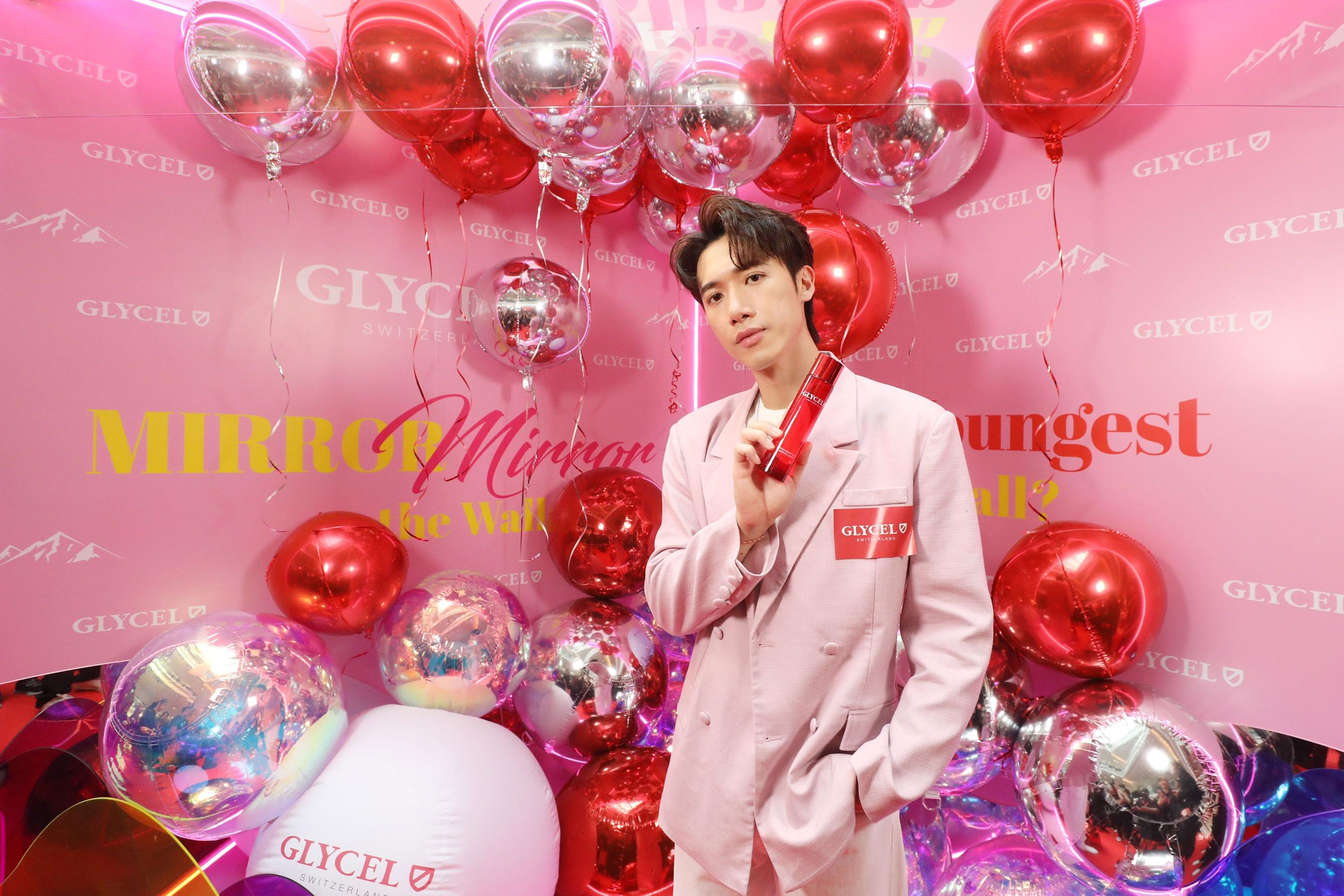 來MIRROR成員Jeremy(李駿傑)與Stanley(邱士縉)出席記者會