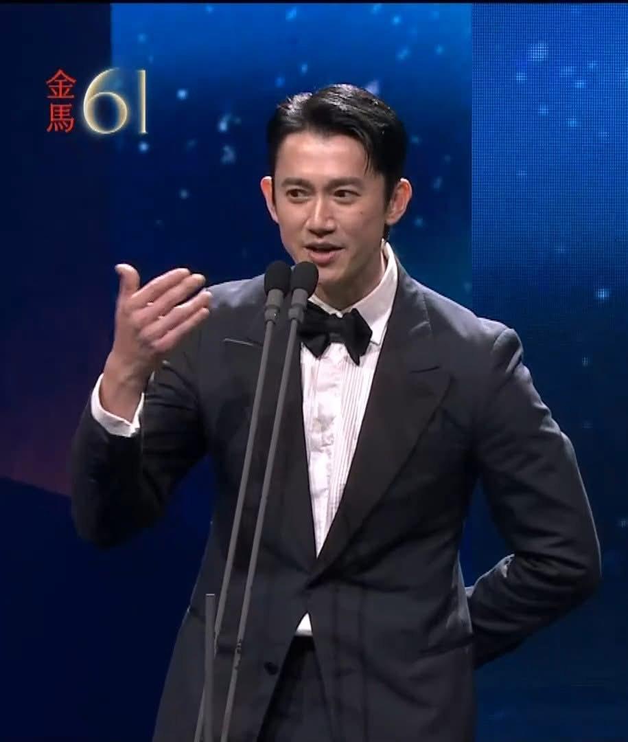 吳慷仁出席金馬獎任頒獎嘉賓。