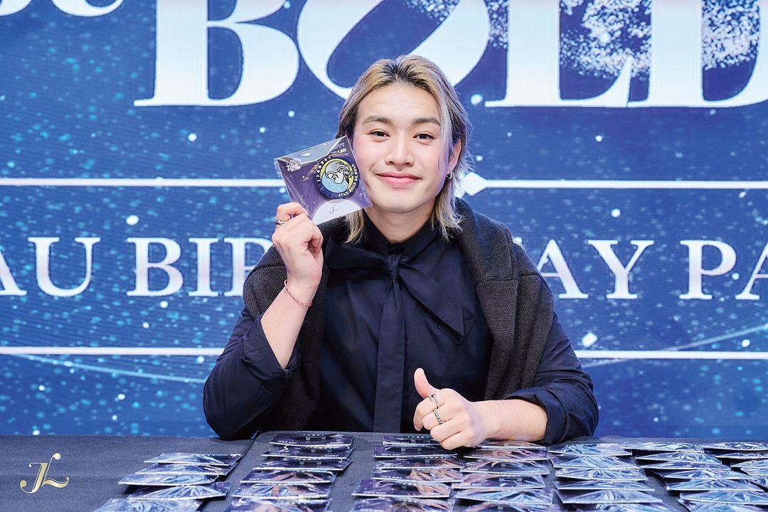 柳應廷Jer逐一向逾800位柳柳粉逐一送上小禮物,有求必應派福利。(IG@jerlaufanclub.hk)