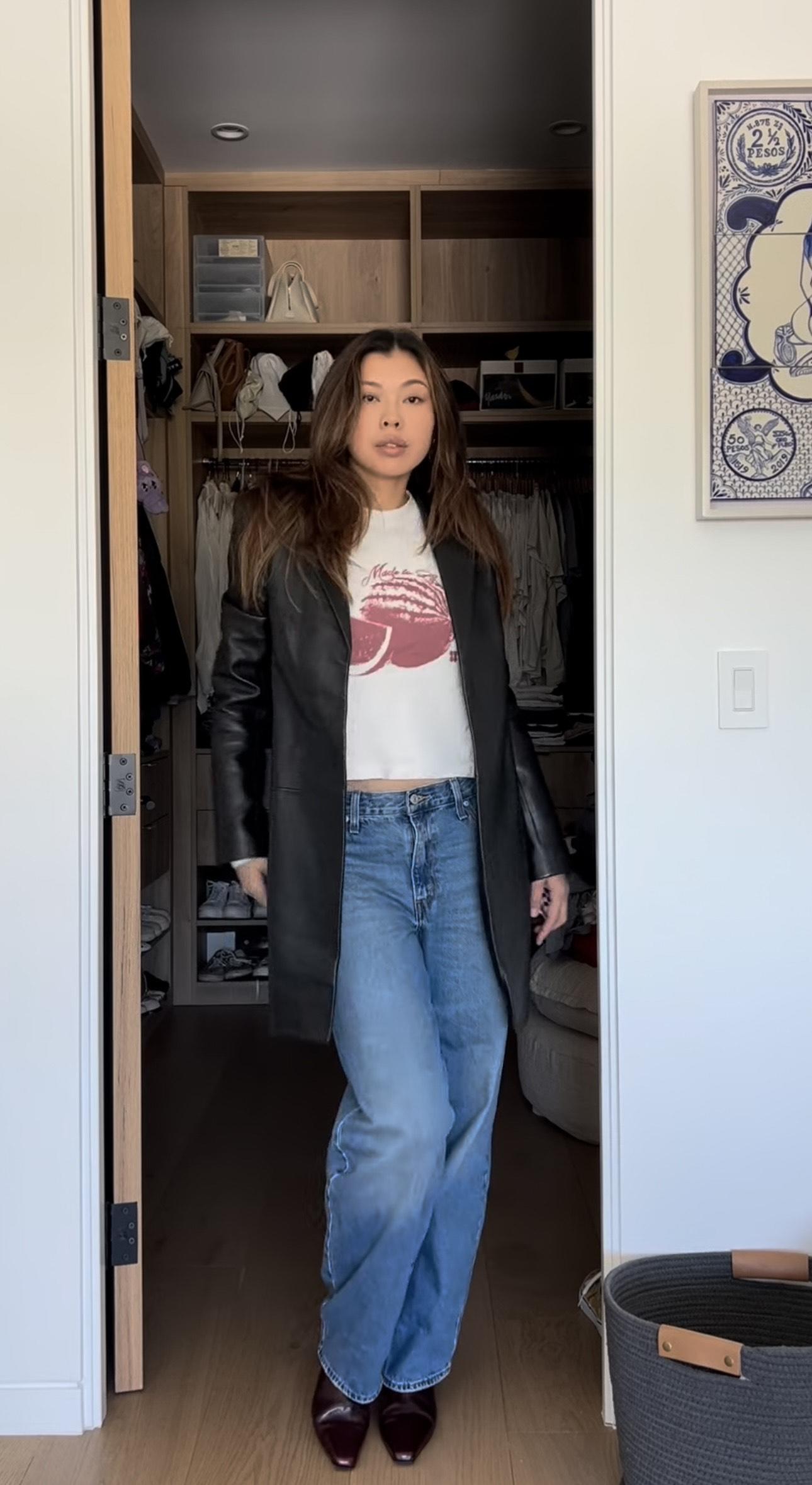 遺傳了父母的優良基因,身材出眾。