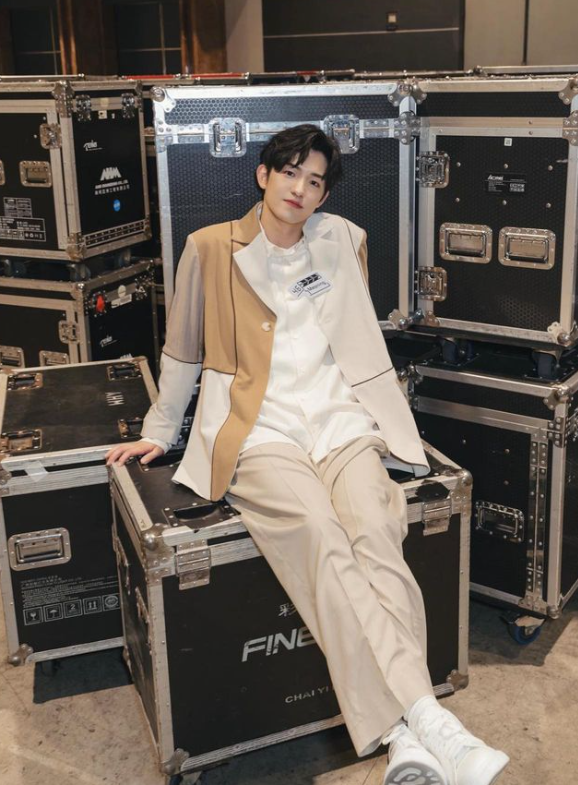 王耀宏(Meaning)參加《試當真》時獲古天樂點名擔任班長。