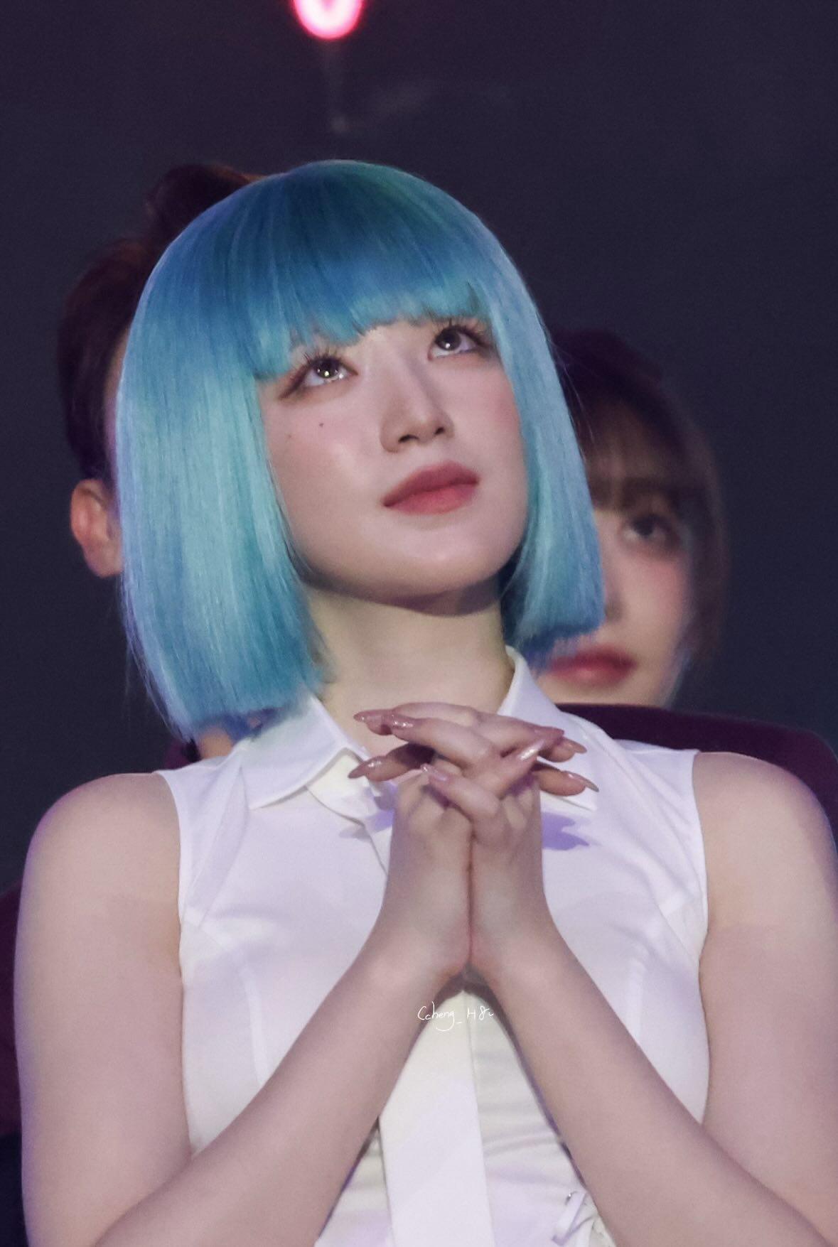 (G)I-DLE舒華眼泛淚光。