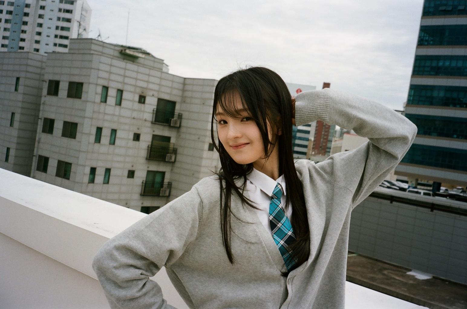 韓國怪物新人 GYUBIN為Nancy Kwai新歌《Cardigan》MV客串。